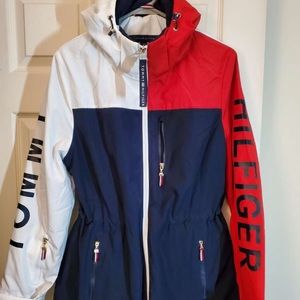 Women’s Large Color Blocked Tommy Hilfiger Coat
